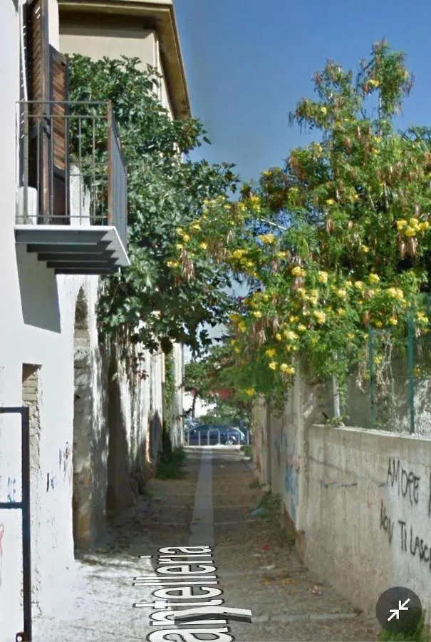La Casetta In Centro Storico: Pantelleria 9 Palermo